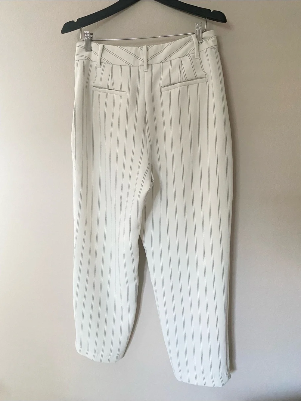 Aritzia effortless pants